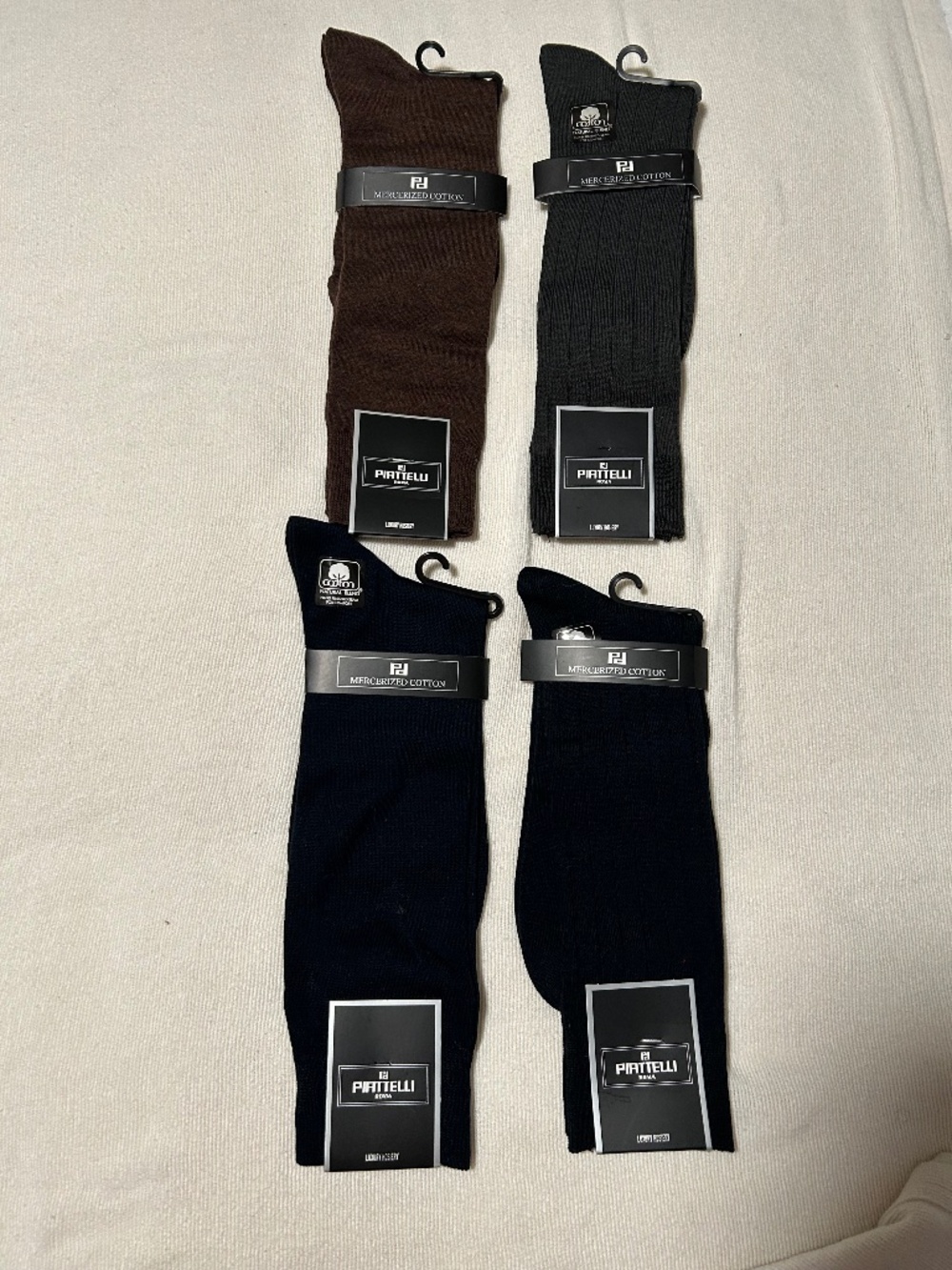 4 PAIRS MENS BRUNO PIATTELLI ROMA SOCKS. $35